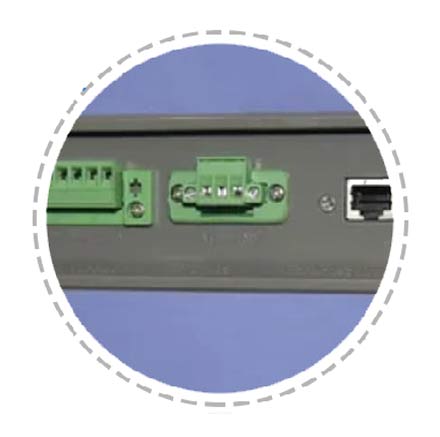 1 terminal de commande d'alimentation (échantillon), 1 port de communication RS-485, 1 port Ethernet RJ-45